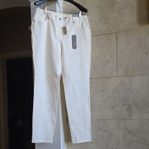 Chico's Cream So Slimming Pants